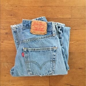 ⚡️ FLASH SALE ⚡️ Gorgeous Vintage Levi's 501's